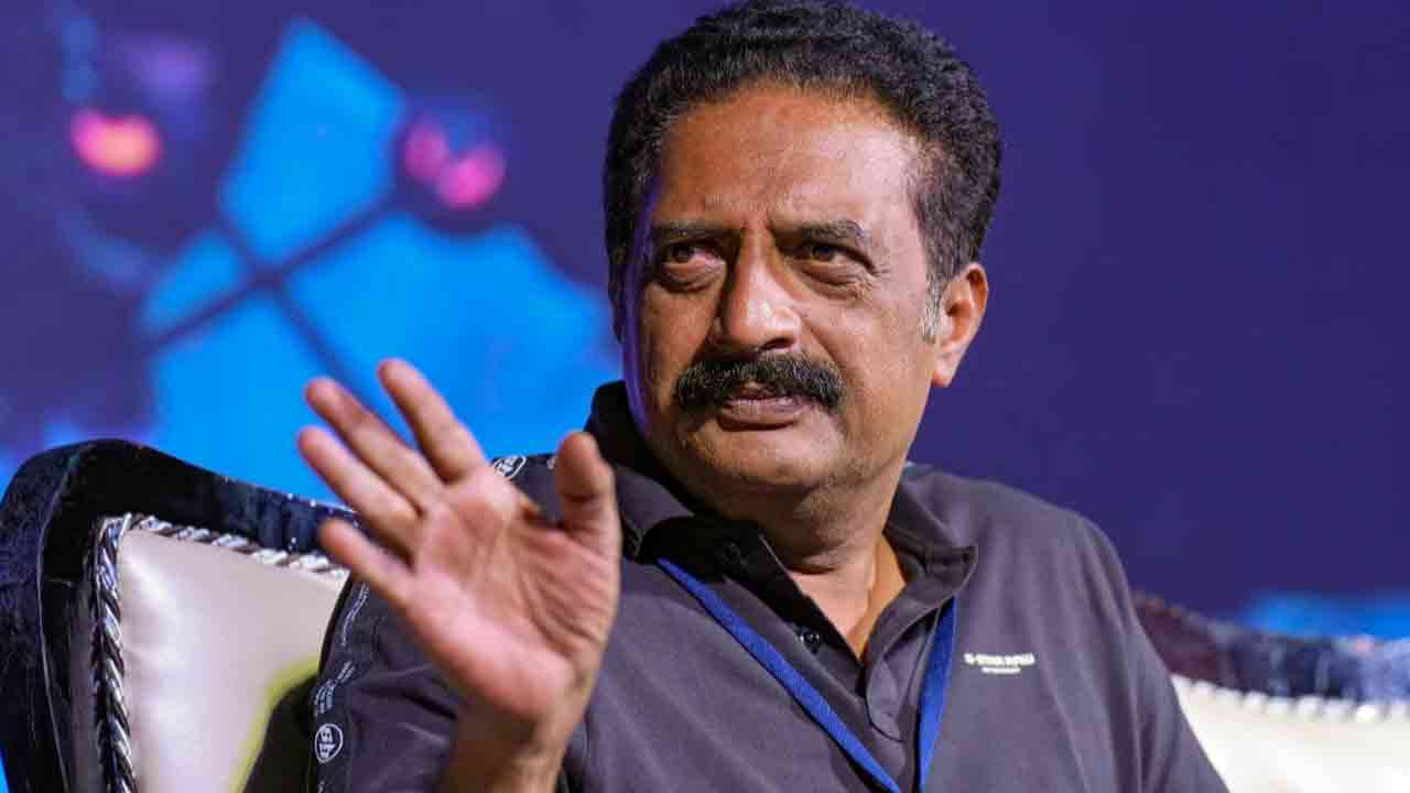 Prakash Raj Criticises Bollywood Silence on Political Issues