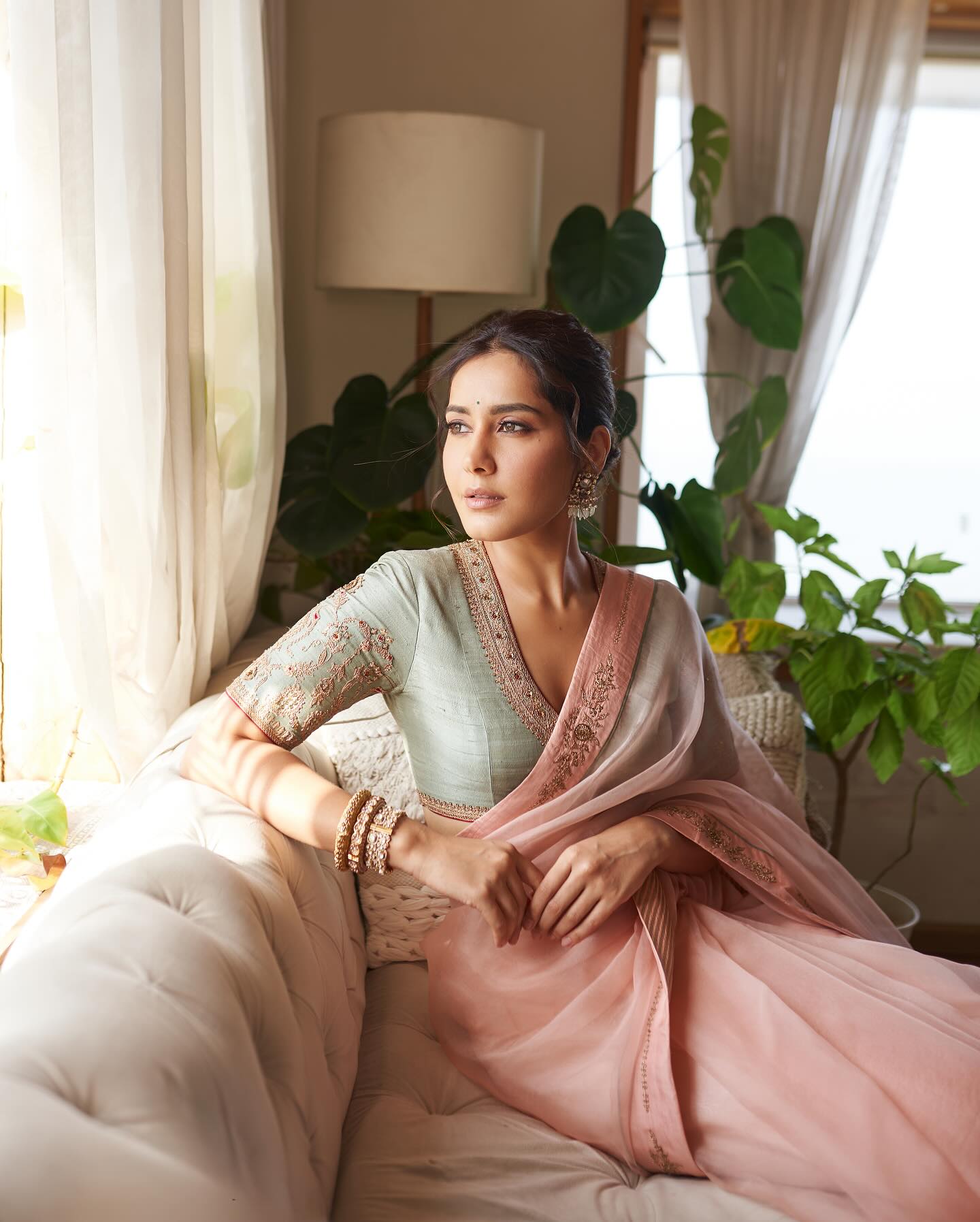Raashi Khanna Waves in Style: Saree Glamour at WAVES 2025