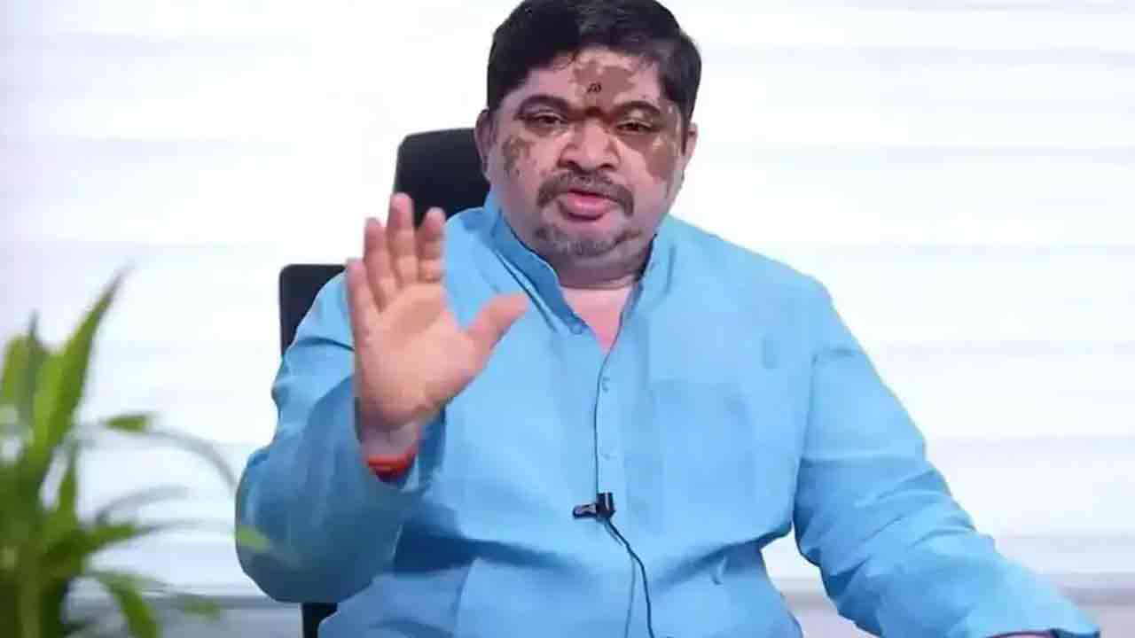 Telangana Transport Minister Assures Support to RTC Employees