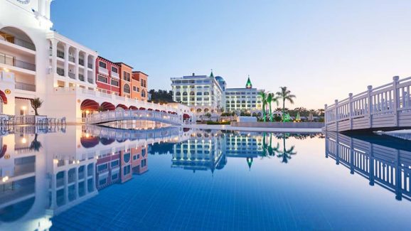 5 World’s Most Luxurious Travel Destinations in 2025