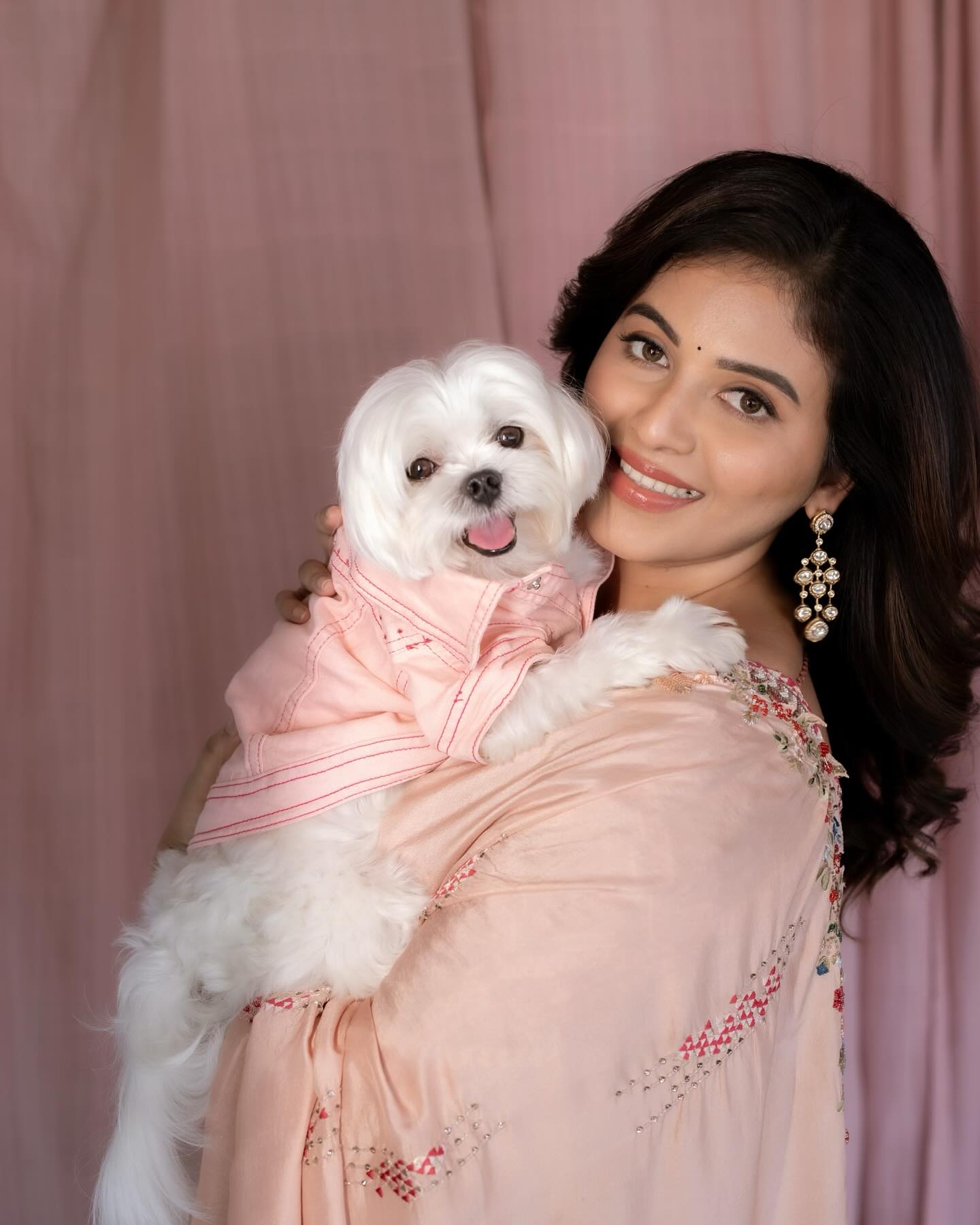 Anjali Mothers Day With Her Cute Puppy Steals Spotlight