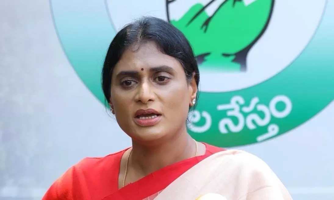 Y.S. Sharmila Drops Bombshell in Telangana Phone Tapping Row: “Subbareddy Played Me the Tapped Audio”
