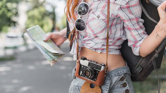 Top 5 Compact Cameras in 2025 That Every Traveller Should Own