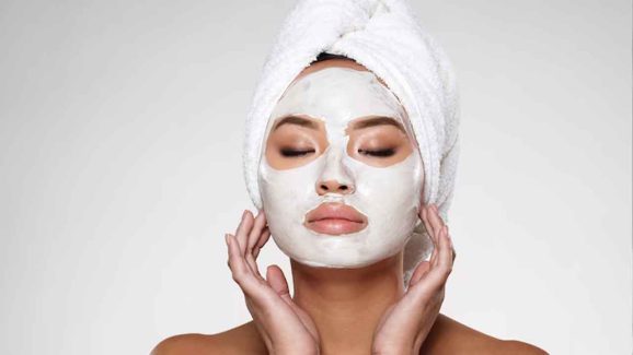 How to make Korean anti-ageing skin collagen face mask at home