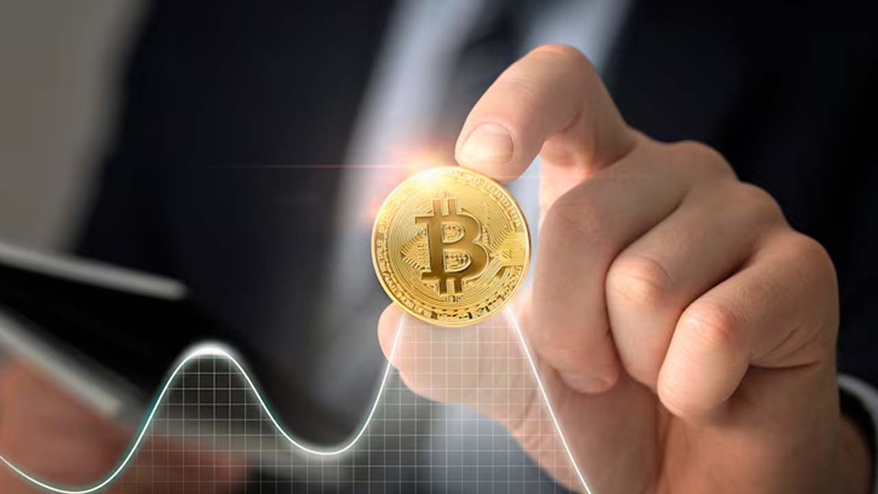 Wall Street Brings THIS Cryptocurrency with Bitcoin’s Downfall