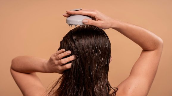 Best Hair Care Routine Recommended by Dermatologists for All Hair Types
