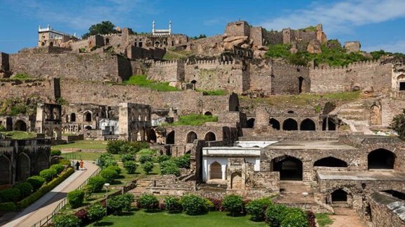 Visit These 8 Monuments in Telangana During the Rainy Season