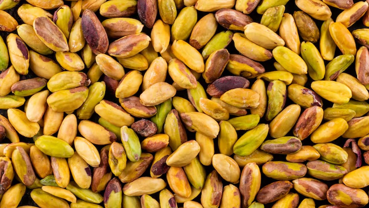 7 Amazing Benefits of Pistachios as daily snack