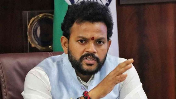 Civil Aviation Minister Addresses Ahmedabad Plane Crash: Key Highlights