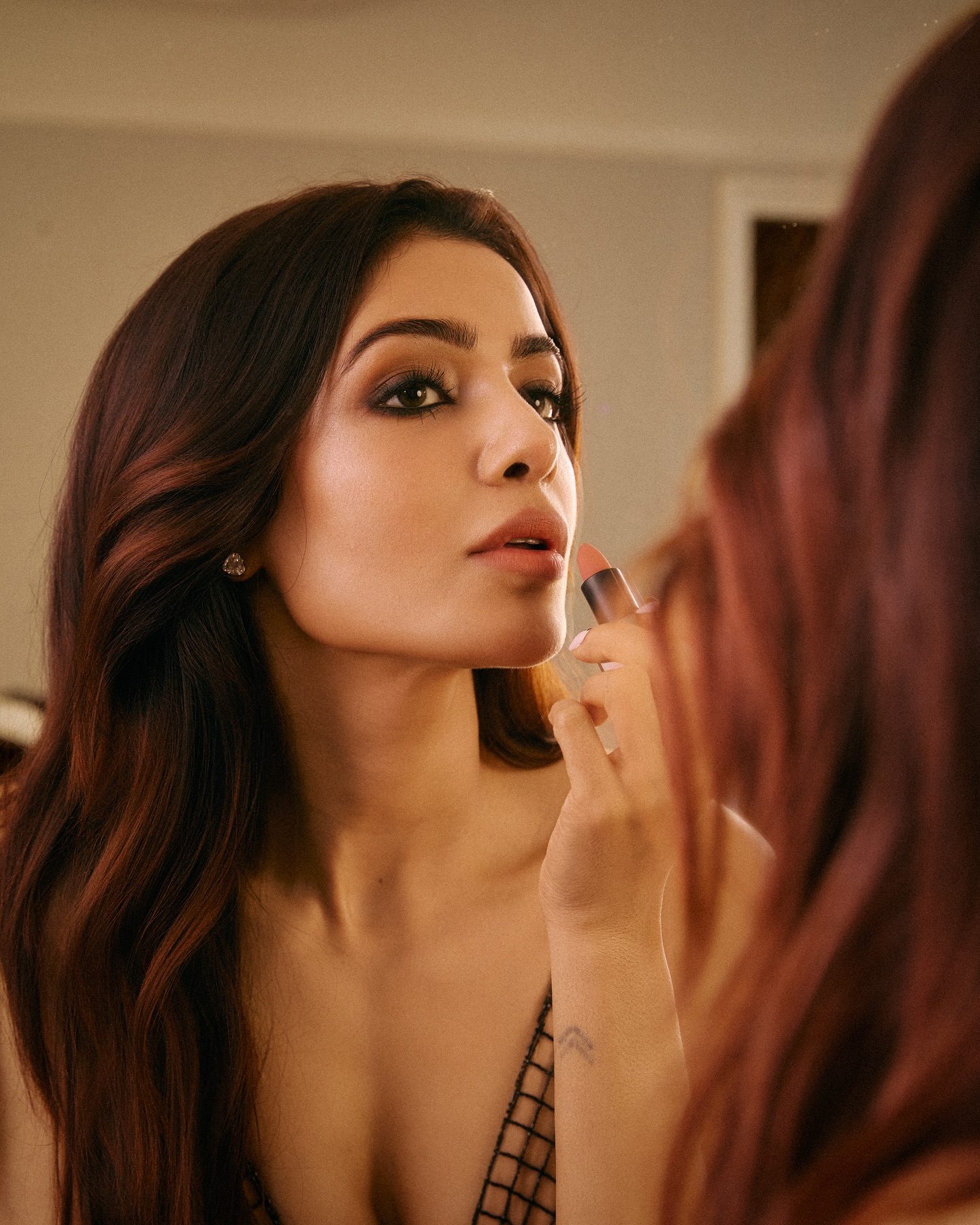 Samantha GQ Look: Masterclass in Minimalist Glamour