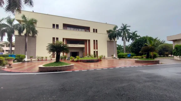 Top 10 Engineering Colleges in Andhra Pradesh Based on EAMCET Ranks 2025