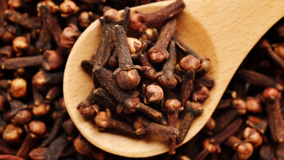 Drink Clove Water Before Breakfast: Discover Its Amazing Benefits