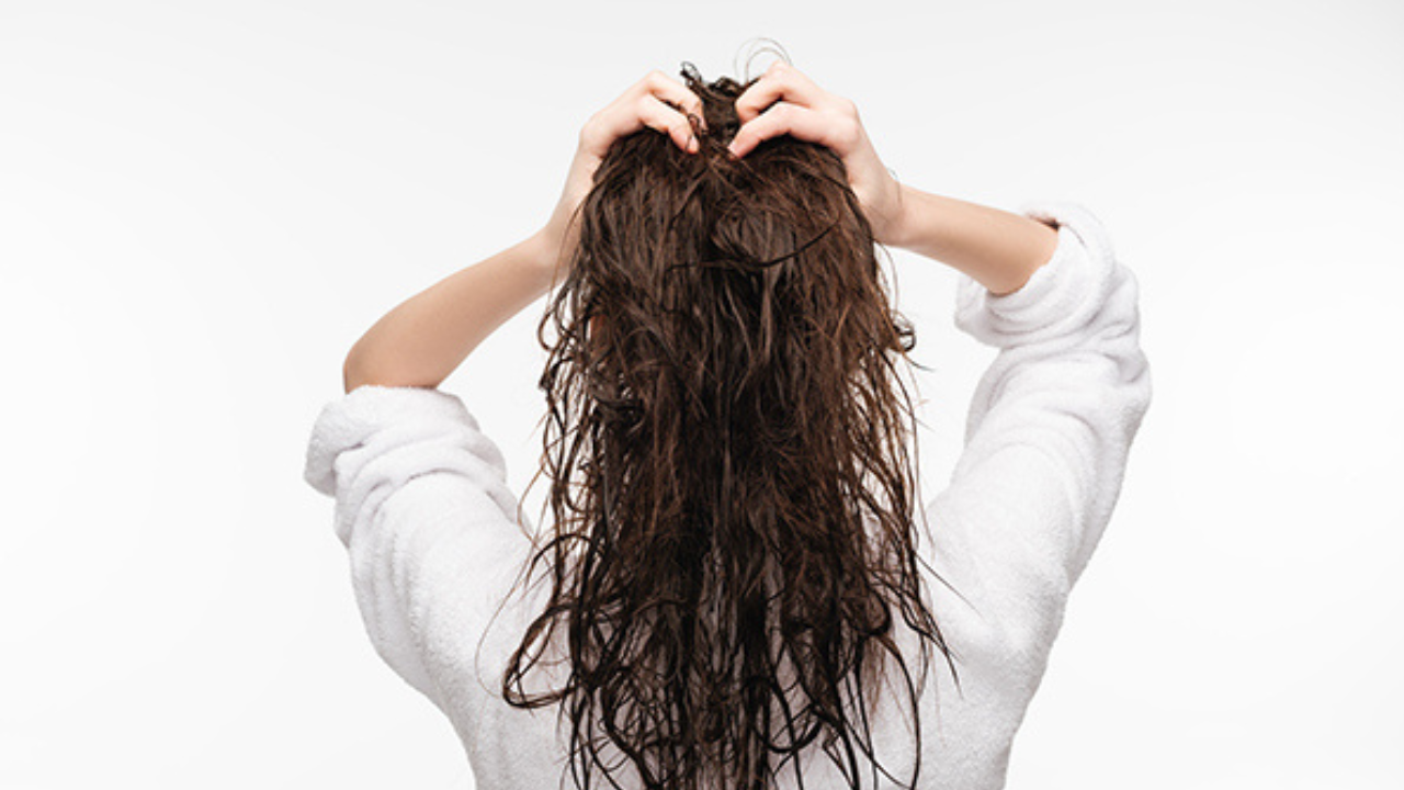 Monsoon Hair Care: Oiling Tips You Must Know