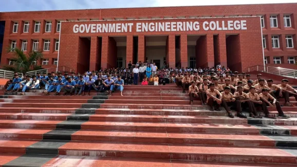 Telangana Engineering Fees 2025: Here’s What Govt Decided