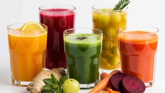 7 Smoothies for 7 Days of Healthy Mornings: Boost Immunity During Monsoon