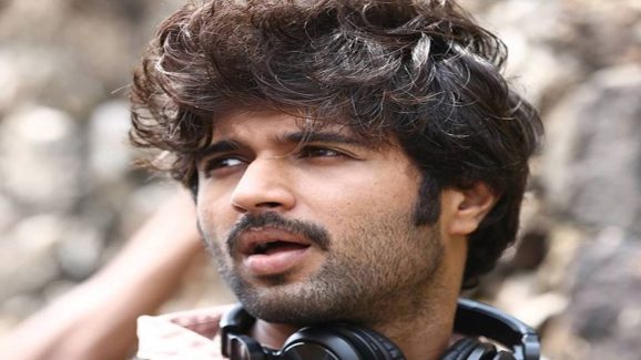 Vijay Deverakonda takes a dig at Nepo Stars