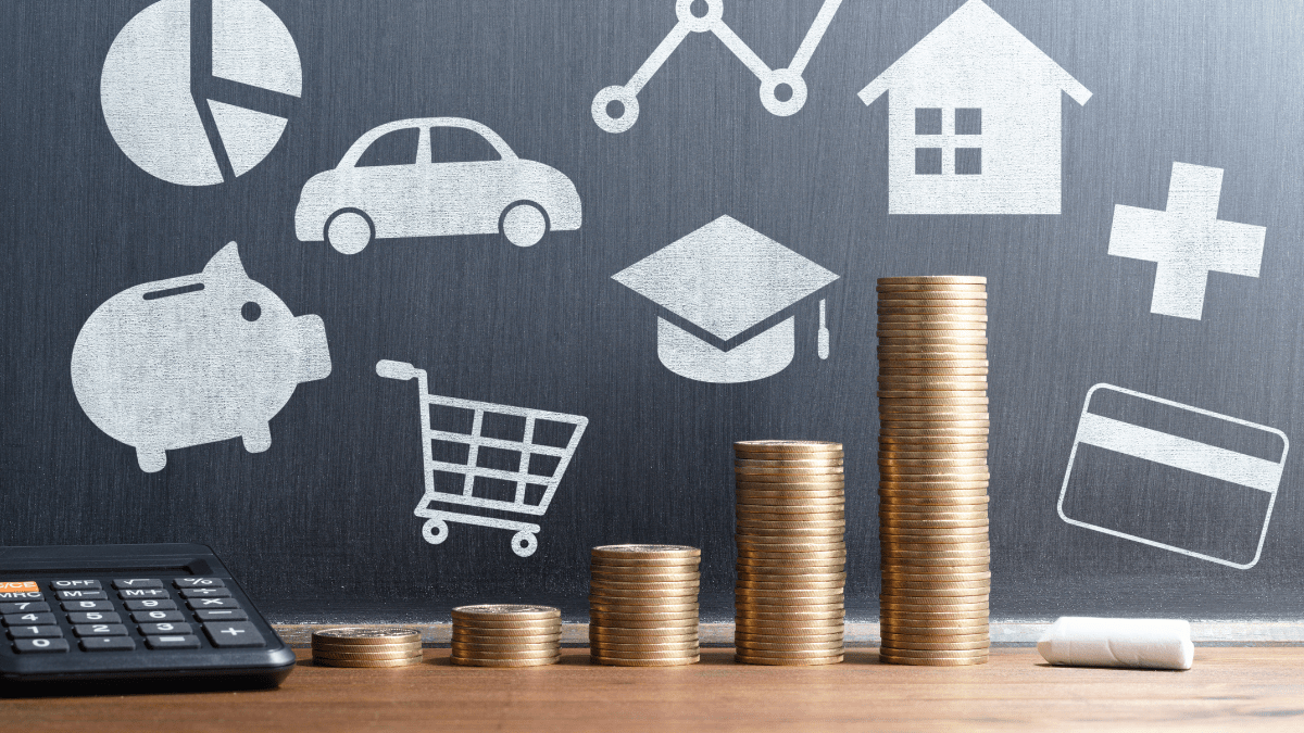 7 Golden Financial Rules to Build Wealth and Security