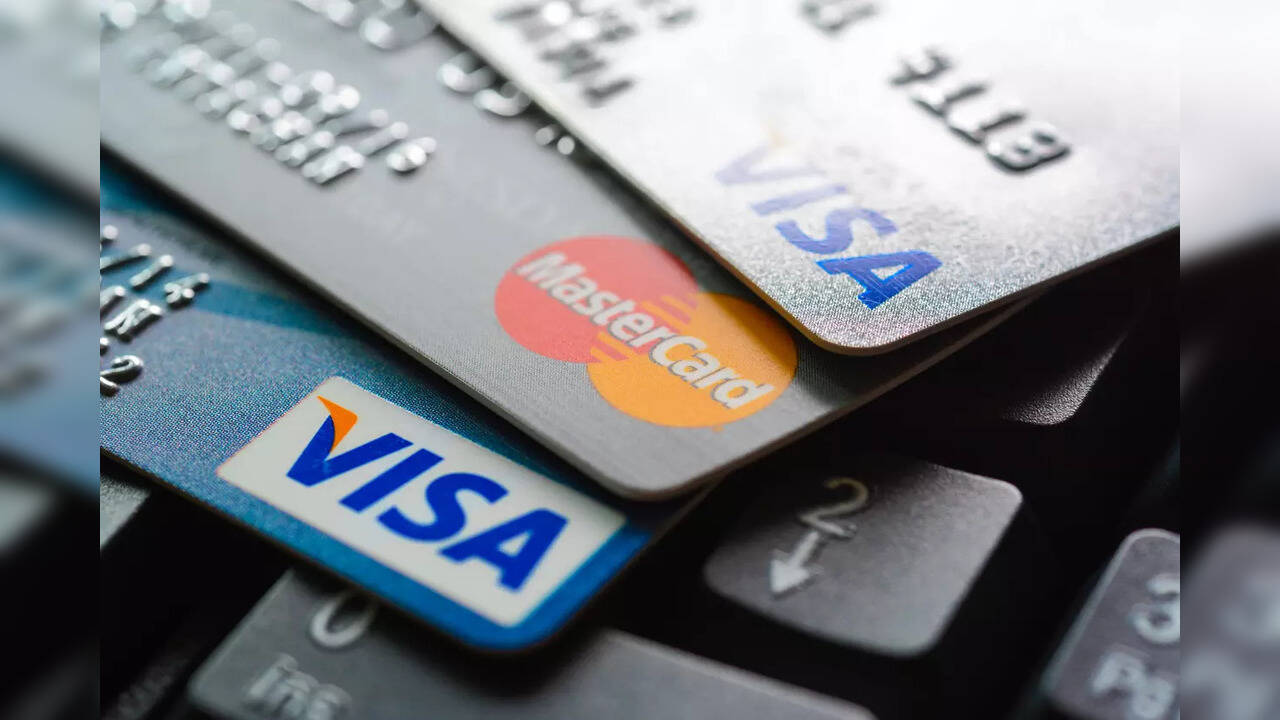 Top 5 Best Credit Cards for Gadget Lovers in 2025