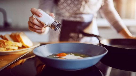 Accidentally Added Extra Salt? Here’s How To Save Your Curry