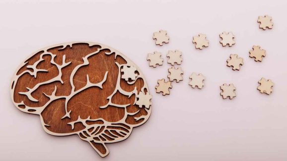 Simple Lifestyle Changes That Will Keep Alzheimer’s Away