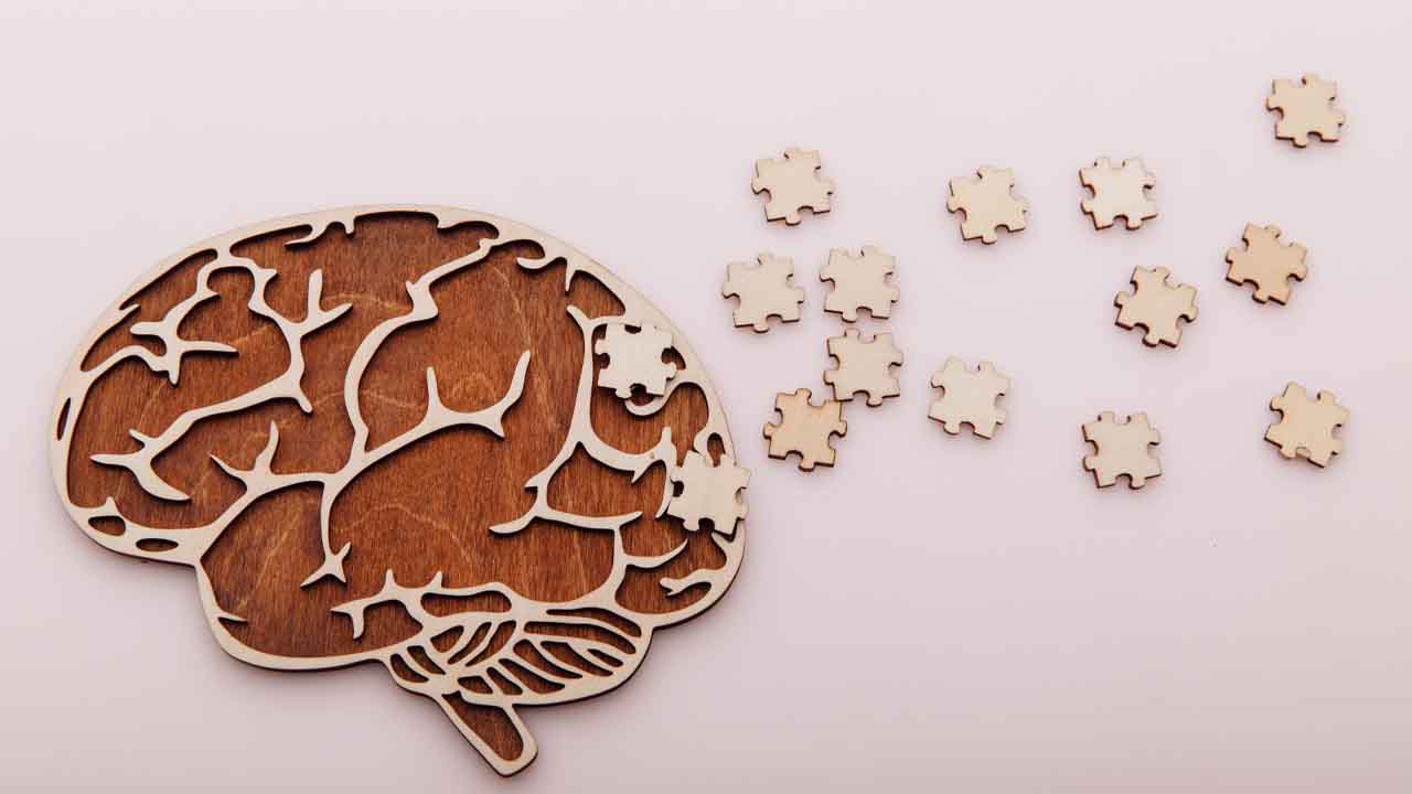 Simple Lifestyle Changes That Will Keep Alzheimer’s Away
