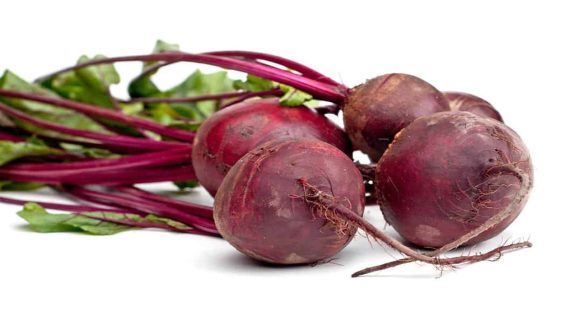 5 Simple Ways to Use Beetroot for Glowing Skin