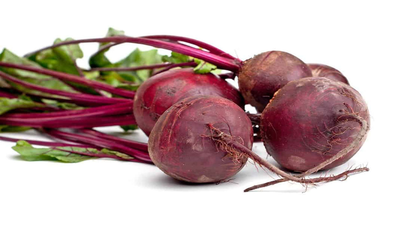 5 Simple Ways to Use Beetroot for Glowing Skin
