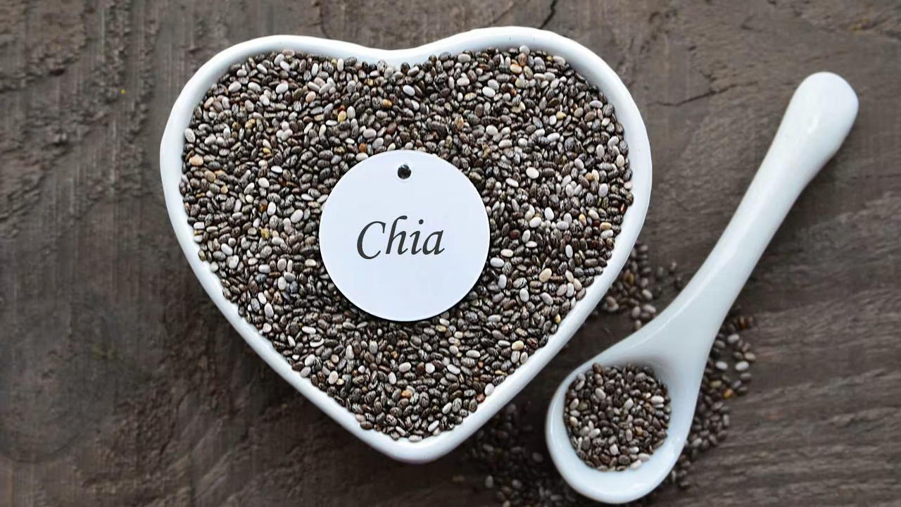 9 Foods You Should Avoid Mixing with Chia Seeds