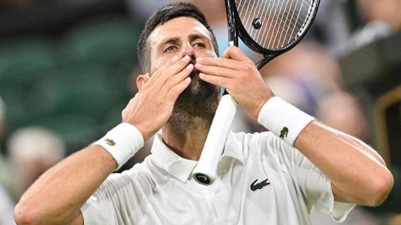 Wimbledon 2025: Djokovic Breaks Federer’s Record with Stunning Victory Over Evans