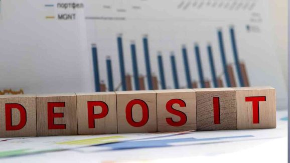 Fixed Deposit vs Recurring Deposit: Which One is Better for You?