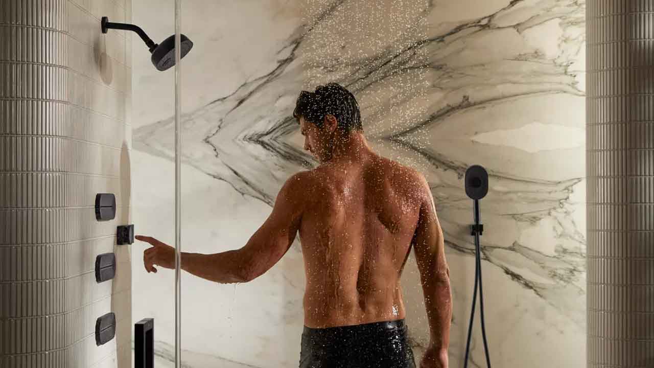 Hot vs Cold Showers: Which One Does Your Body Need?