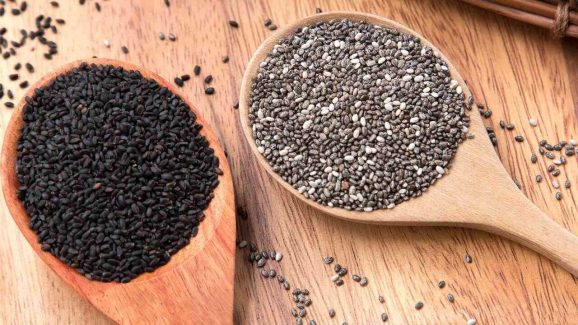 Learn Right Way to Consume Chia, Basil and Sabja Seeds For Weight Loss
