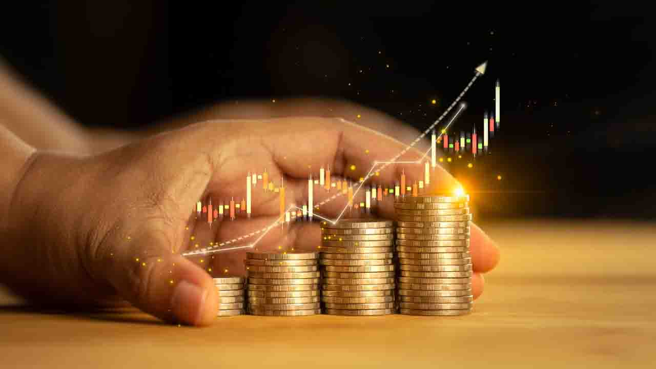 Top 5 Smart Ways to Invest in Gold Without Buying Jewelry