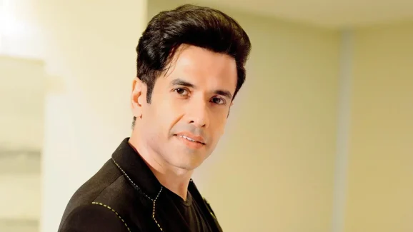 Tusshar Kapoor Joins Masti 4: “Feels Like a Wilder College Reunion!