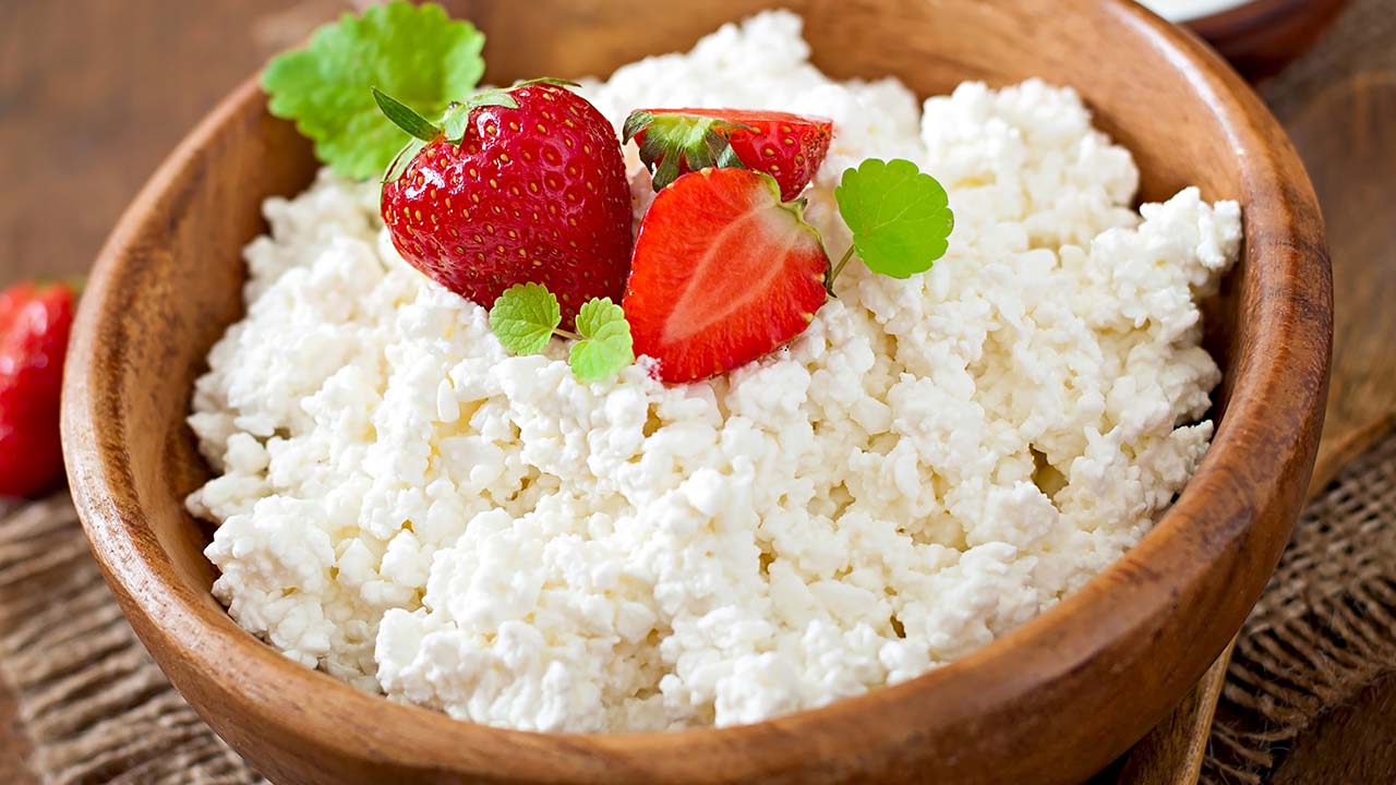 Curd for Weight Loss or Weight Gain? Know the Truth