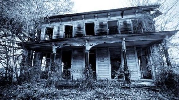 Hyderabad Haunted Kundanbagh House: Fact, Fiction, or Fear?