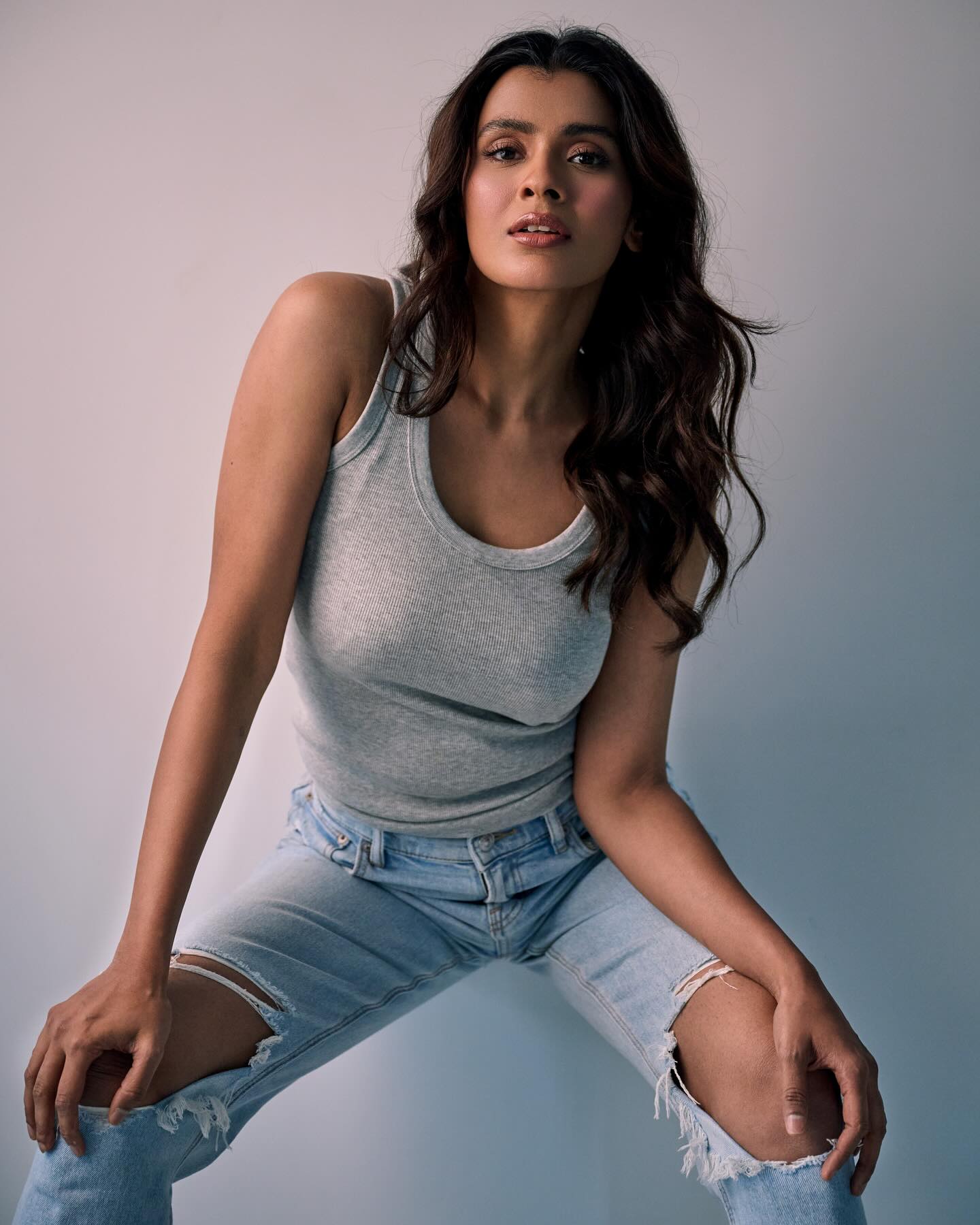 Hebah Patel Photo Gallery