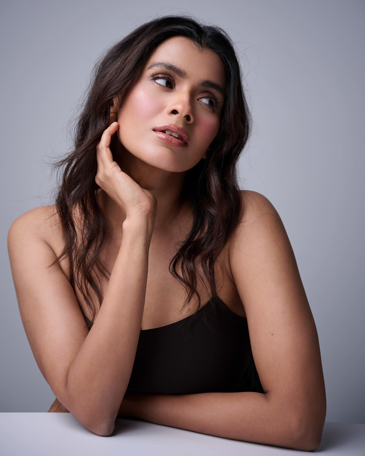 Hebah Patel Turns Heads in Black Ahead of Kumari 21F Re-Release