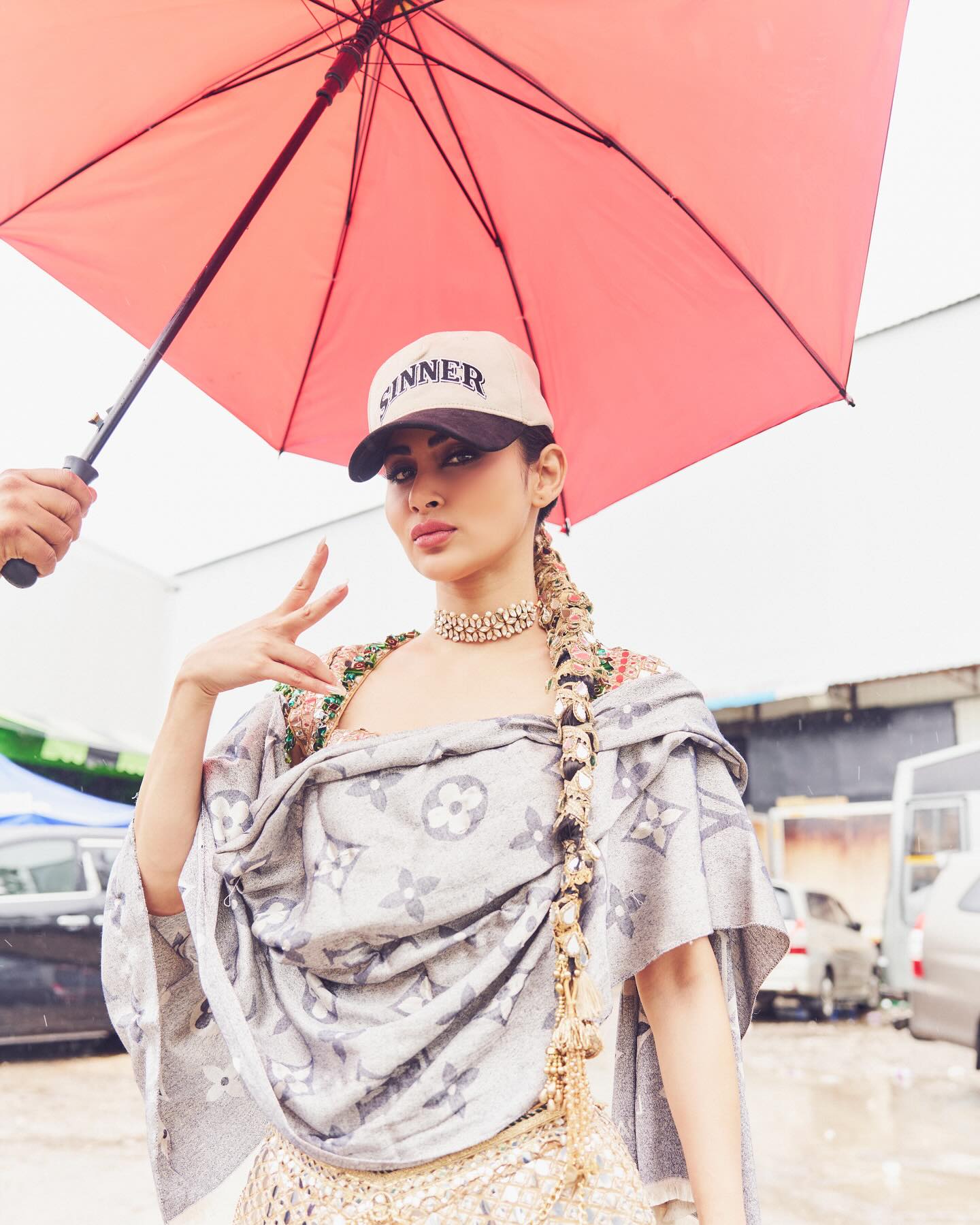 Mouni Roy Slays in Sunday Mood Pics: Fans Call Her Dream in Denim