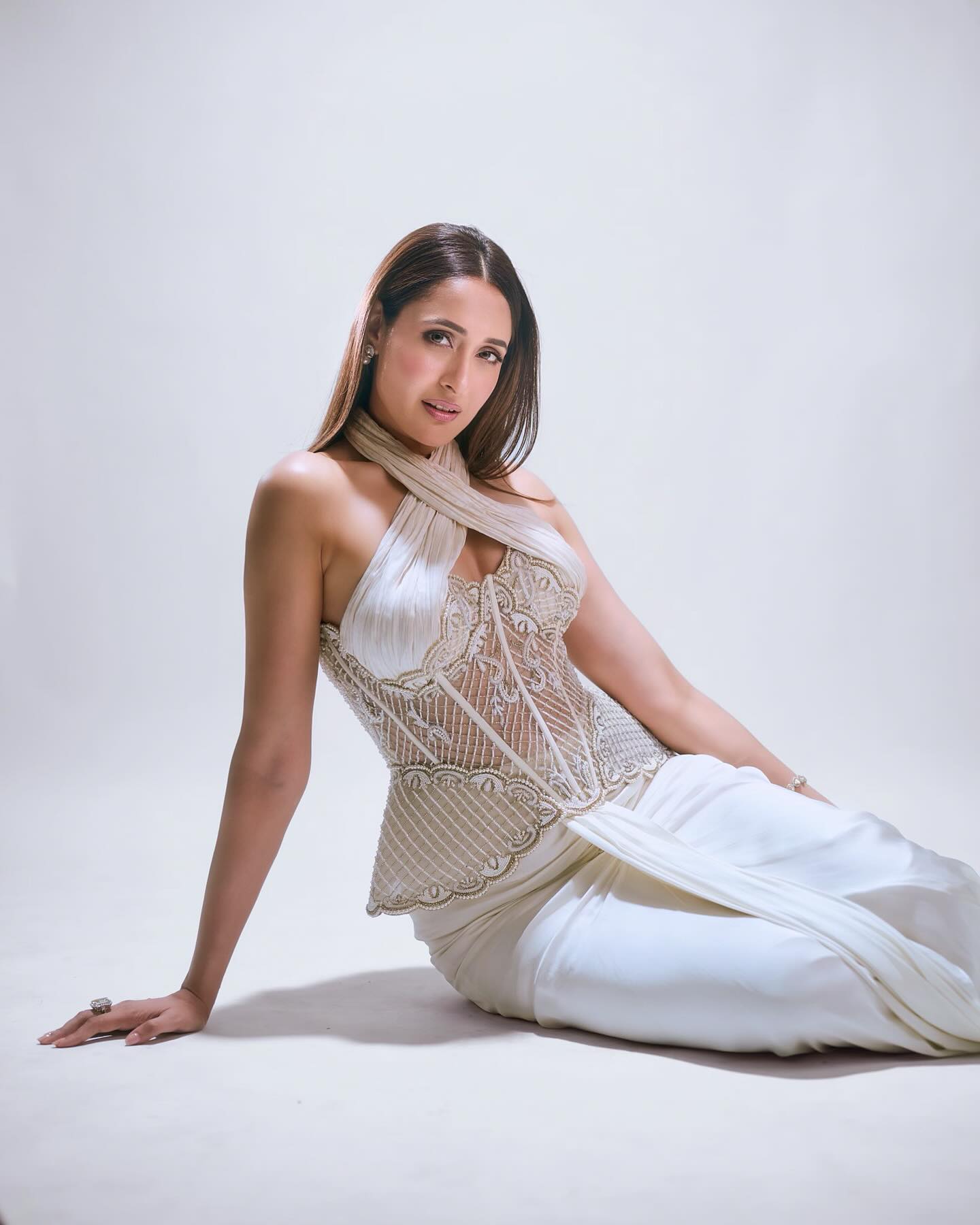 Pragya Jaiswal Looks Dreamy in All-White Angelic Look