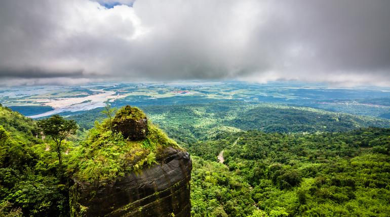 Top 7 Beautiful and Safe Destinations to Visit this Monsoon