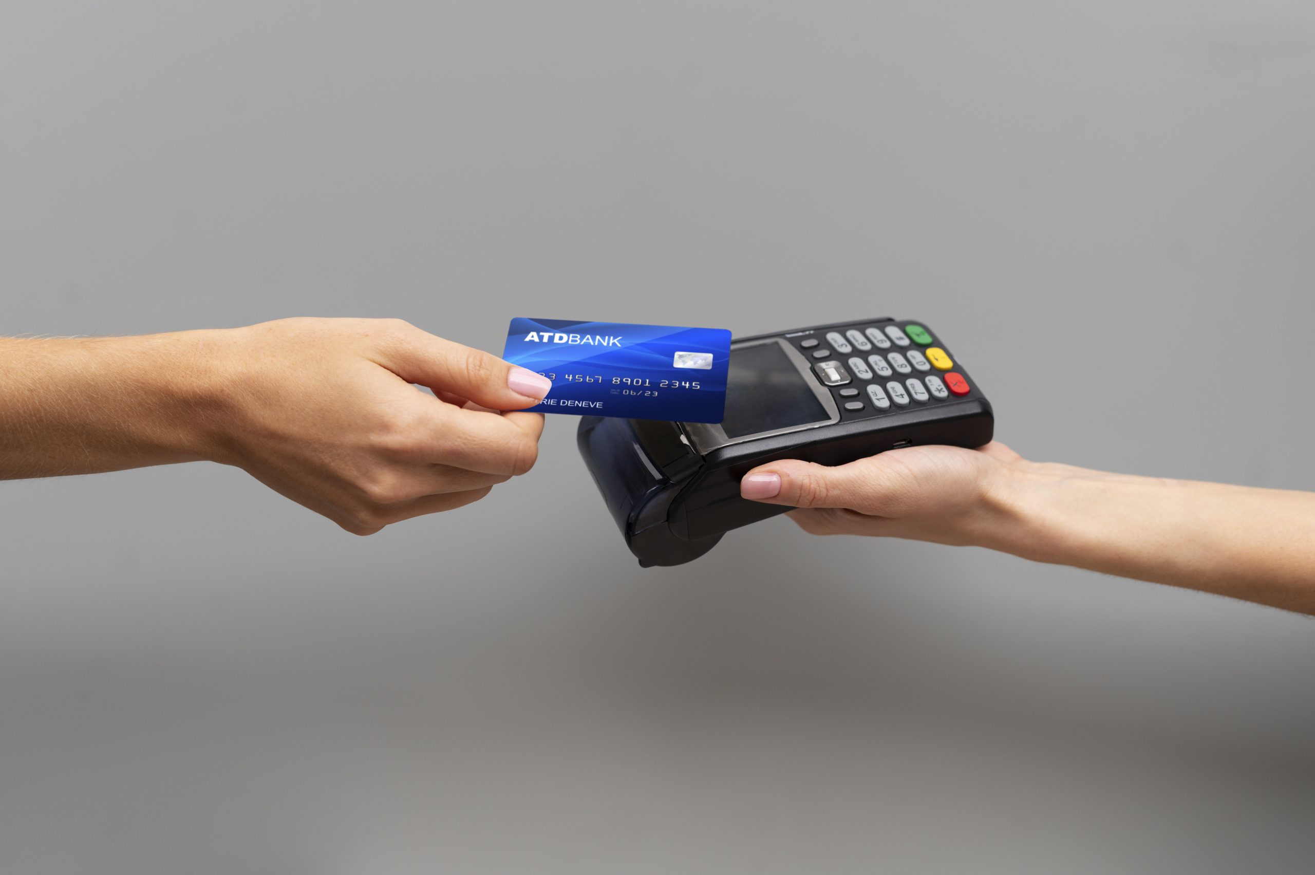 How to Choose Your First Credit Card: Step-by-Step Guide