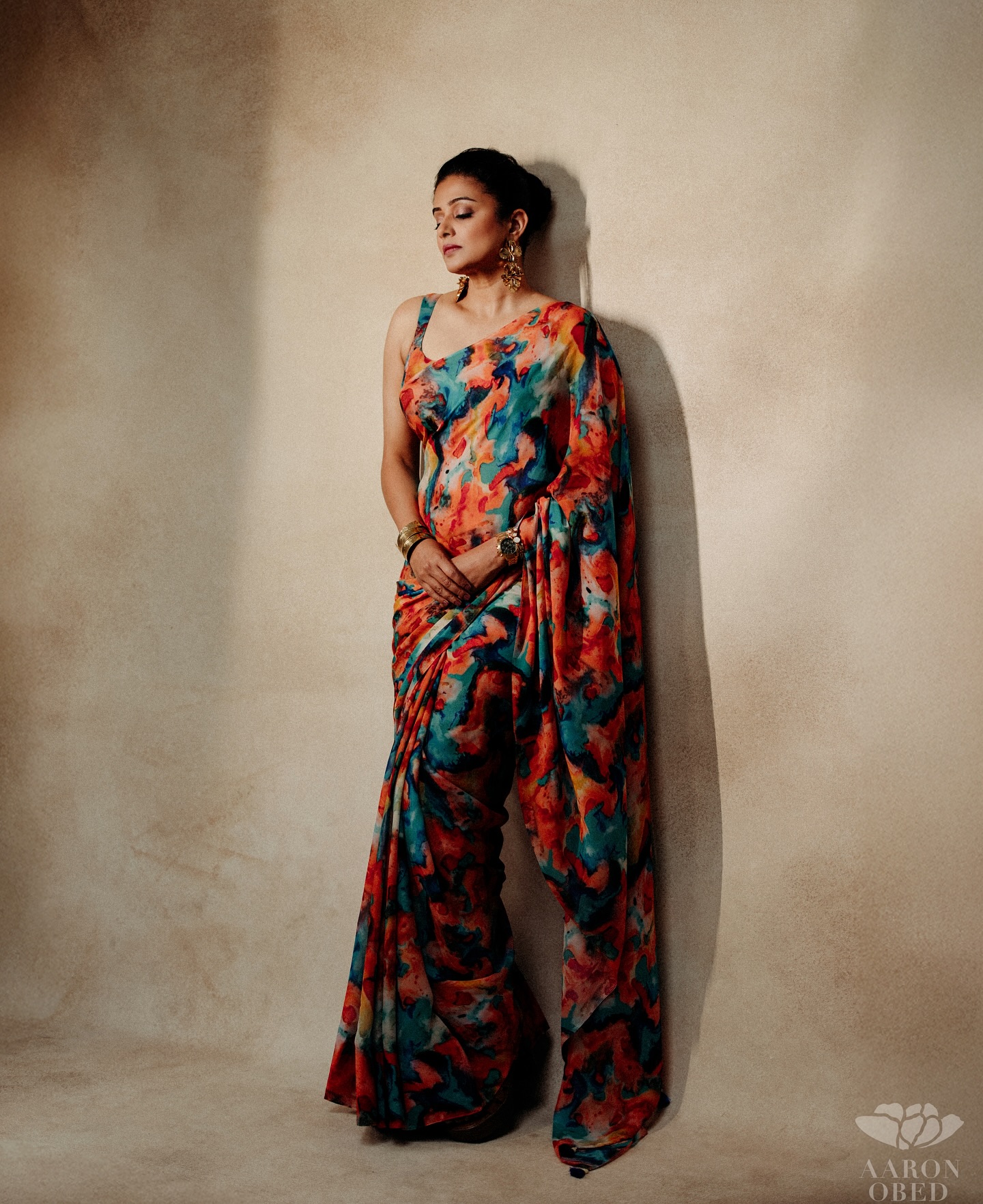 Priyamani Slays in Saree Celebrating her series Good Wife Success