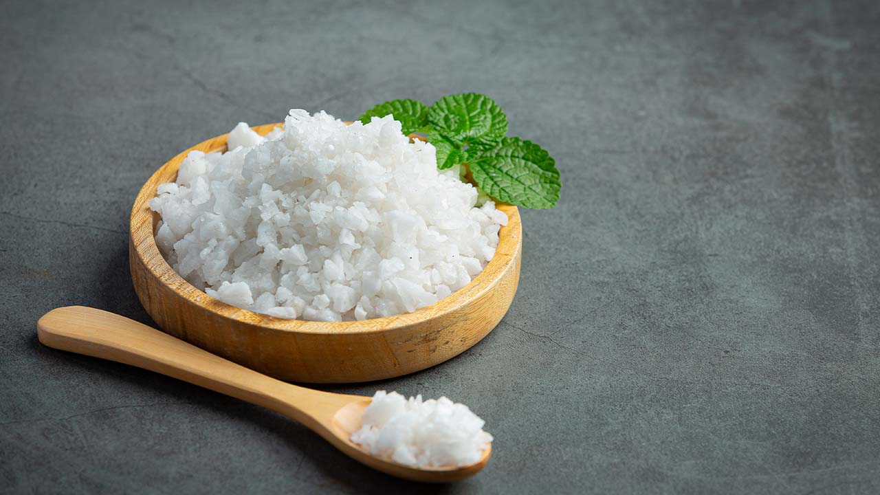 What Happens When You Eat Too Much Salt? What Are Daily Limits