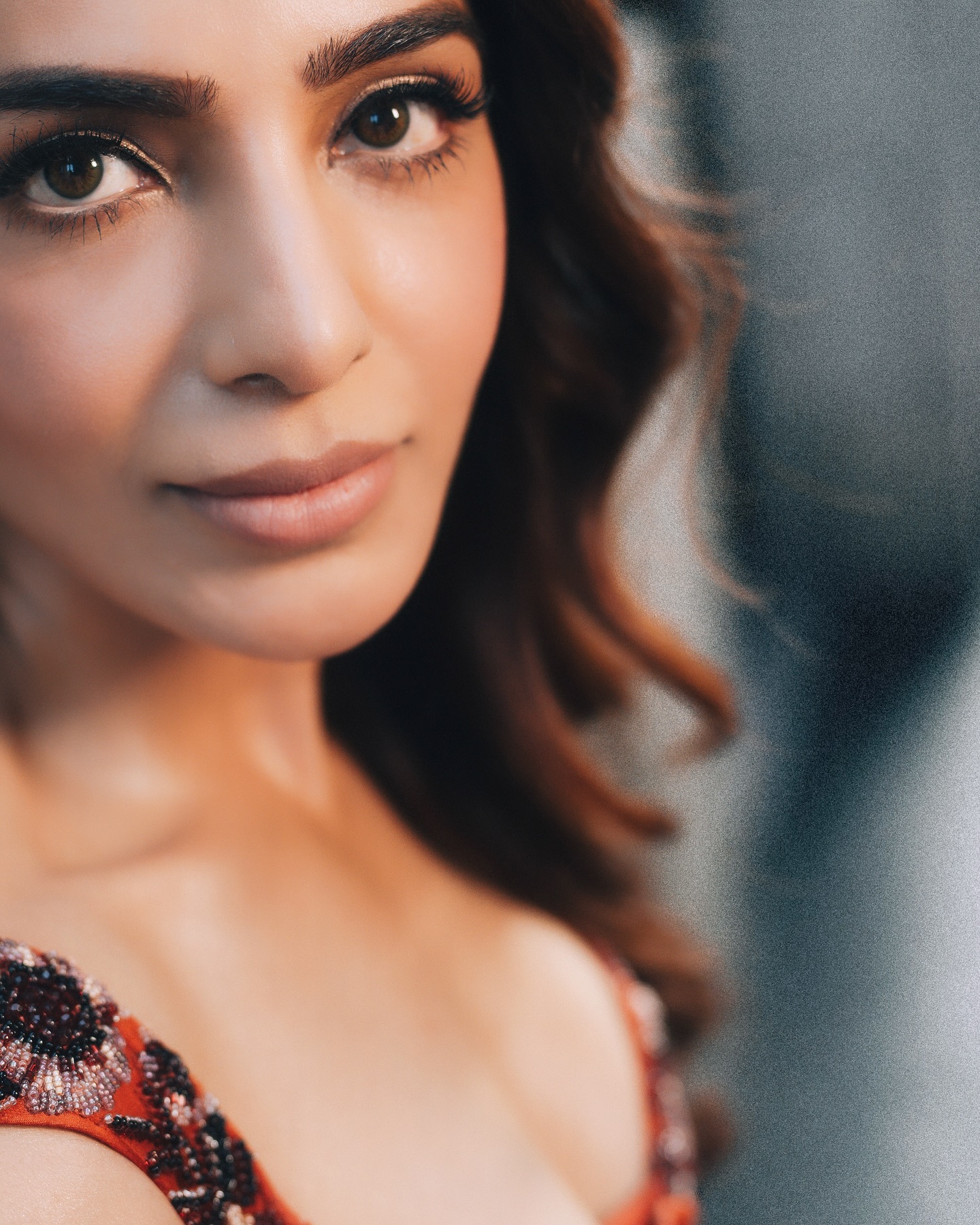 Samantha’s Red-Hot Glam in Kresha Bajaj Saree Breaks Internet