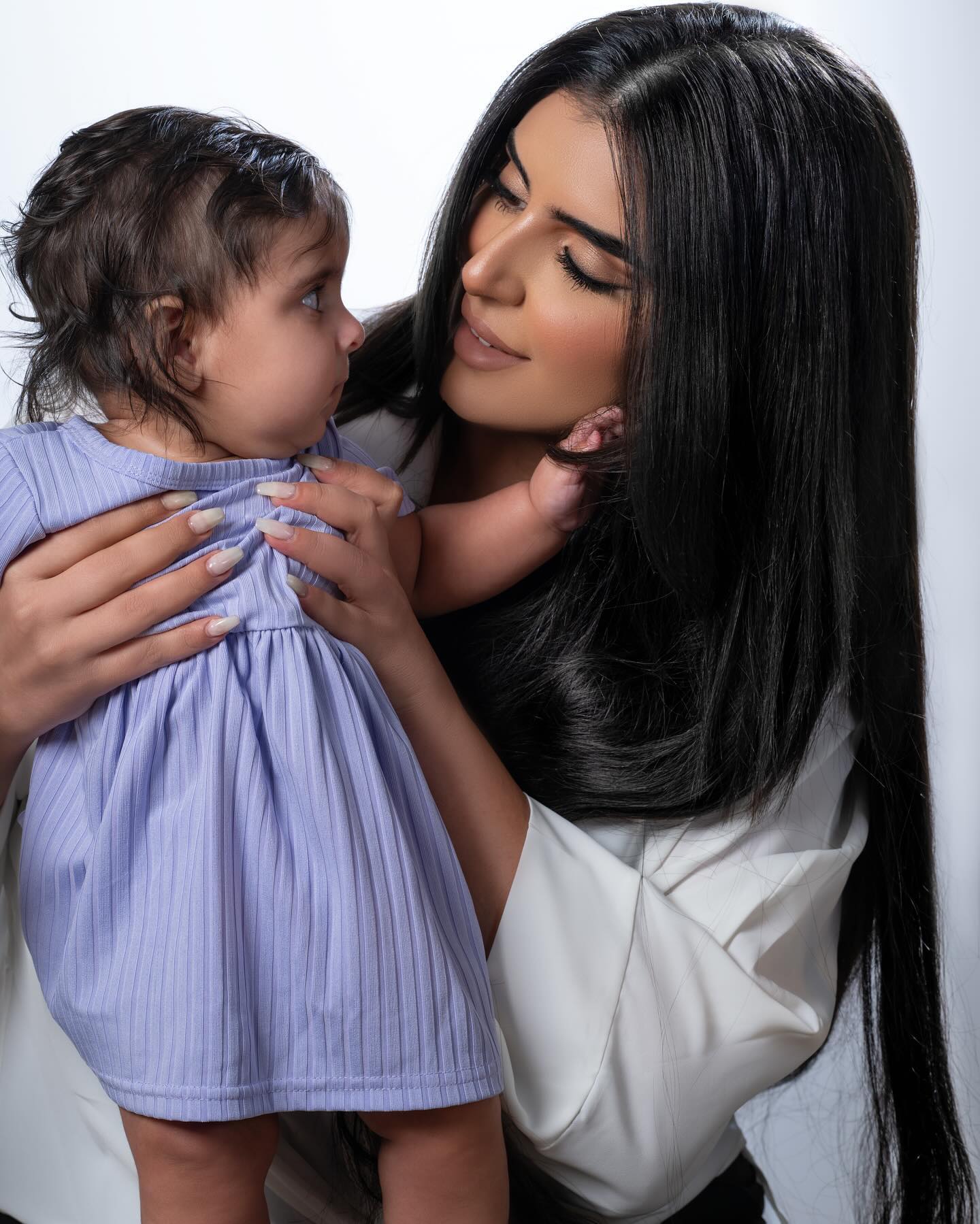 Sheikha Mahra Photogallery