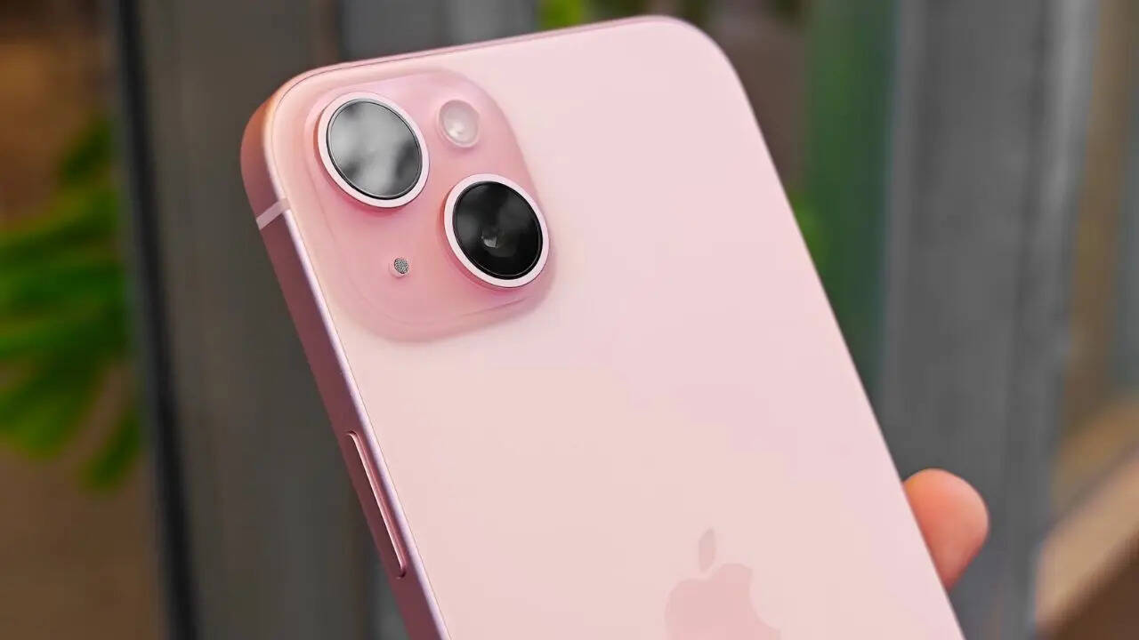 Massive Discount on iPhone 15: Get It for Rs 32,780 Now