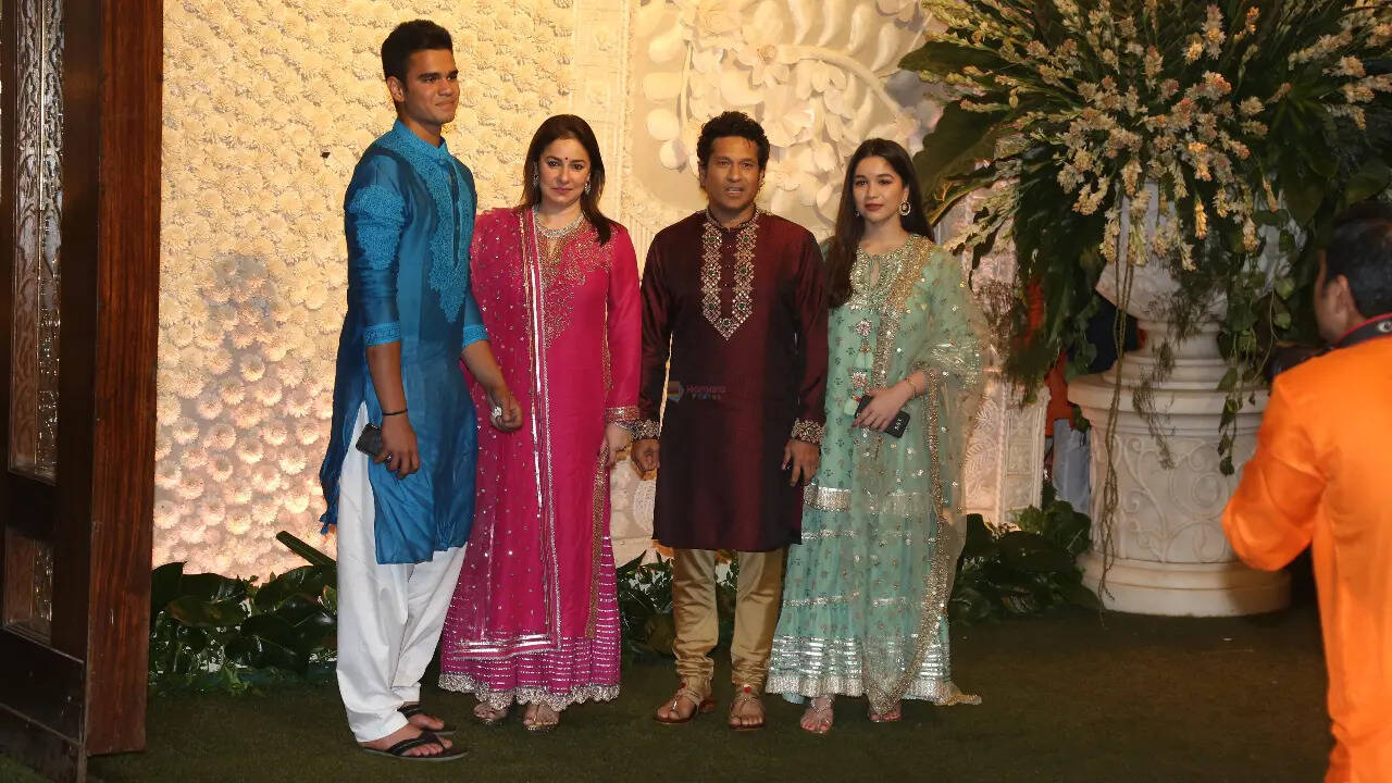 Arjun Tendulkar Gets Engaged to Saaniya Chandok; Here’s Her Networth