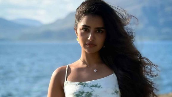 How Rich is Anupama Parameshwaran? Detailed Net Worth Revealed