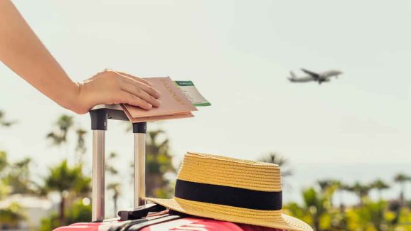 How to Find the Cheapest Flight Deals Anytime: 6 Expert Hacks That Work